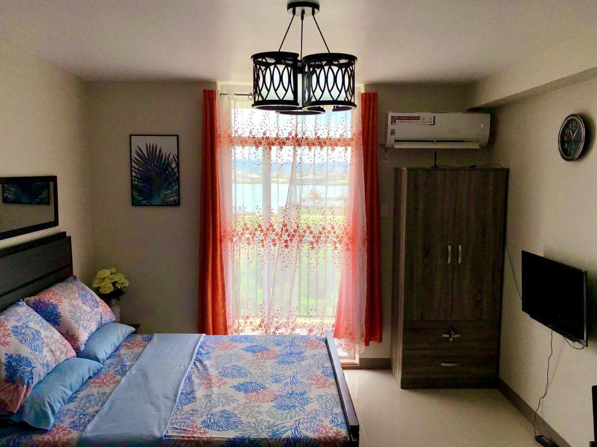Condo W/ Balcony Near Mactan International Airport Lapu-Lapu City Exterior photo